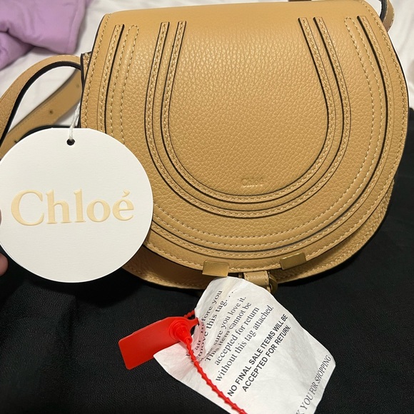 SOLD SOLD Marci Small Saddle Bag ( soft tan) brand new with tag and dust bag - Picture 4 of 7